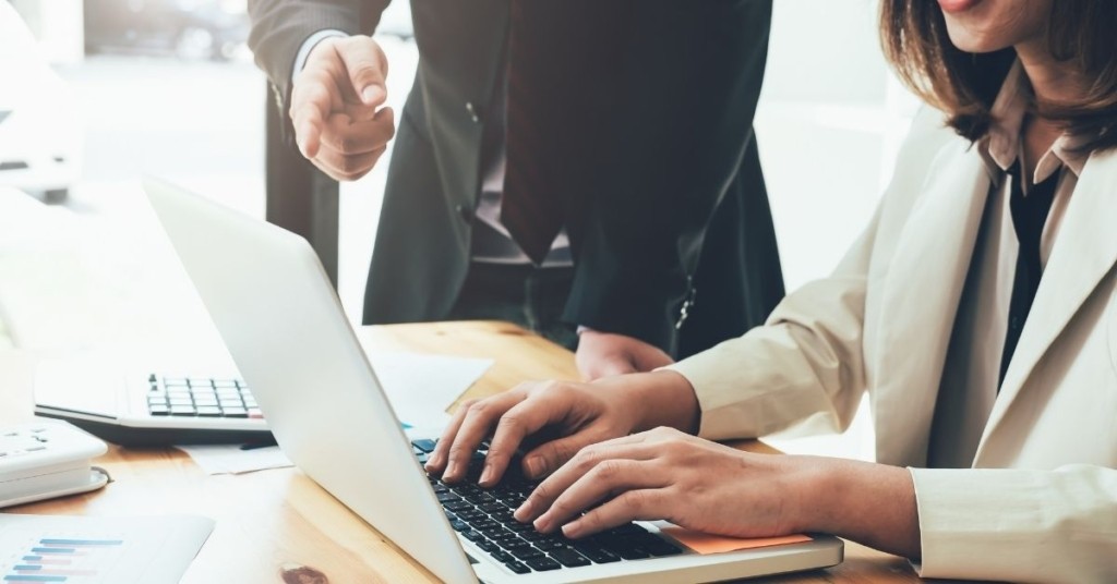 yardım masası yönetimi, müşteri iletişimi, satış, müşteri memnuniyeti