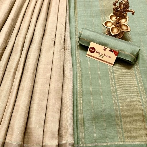 Dark Vanilla and Cardamom Green Kanchivaram Silk Saree