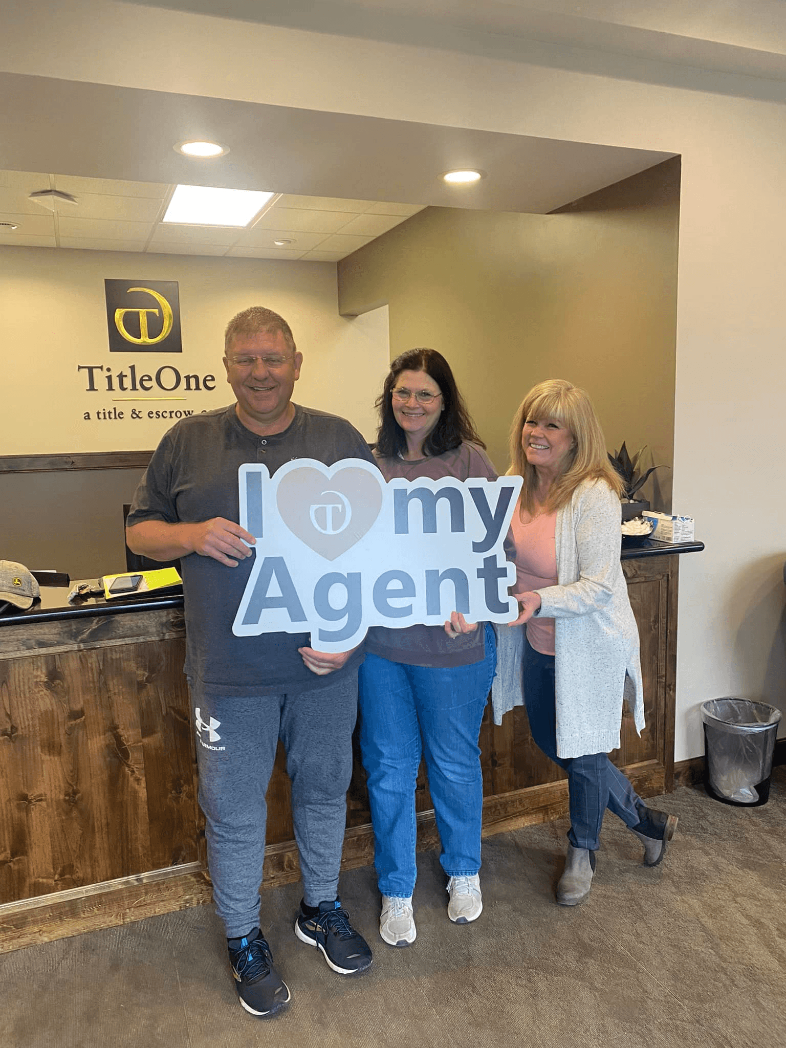 Connie Clawson, Remax Prestige Real Estate Agent