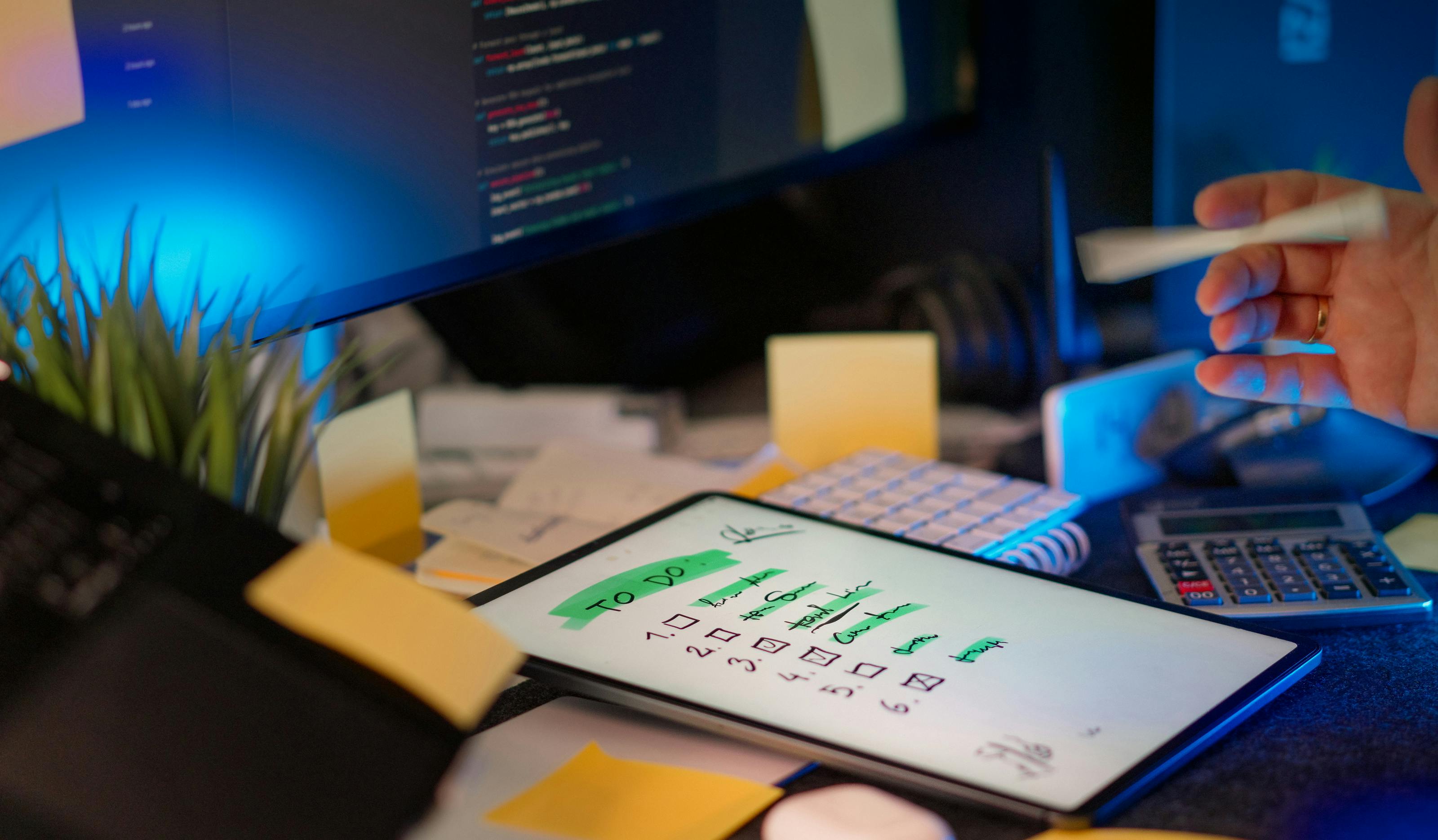 How Do You Manage Deadlines While Maintaining Productivity?