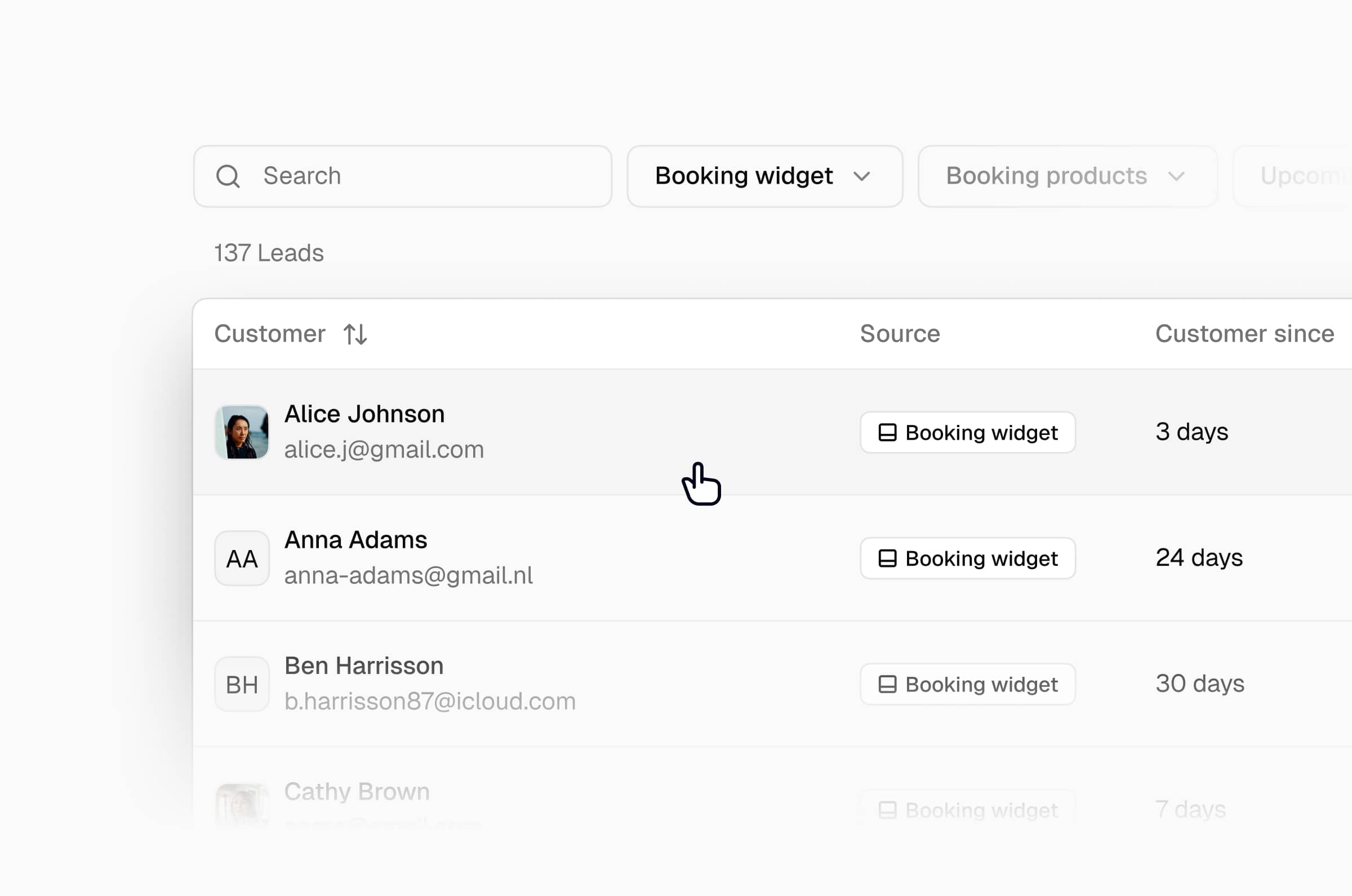 Huppa leads table shows every new lead automatically in your workspace