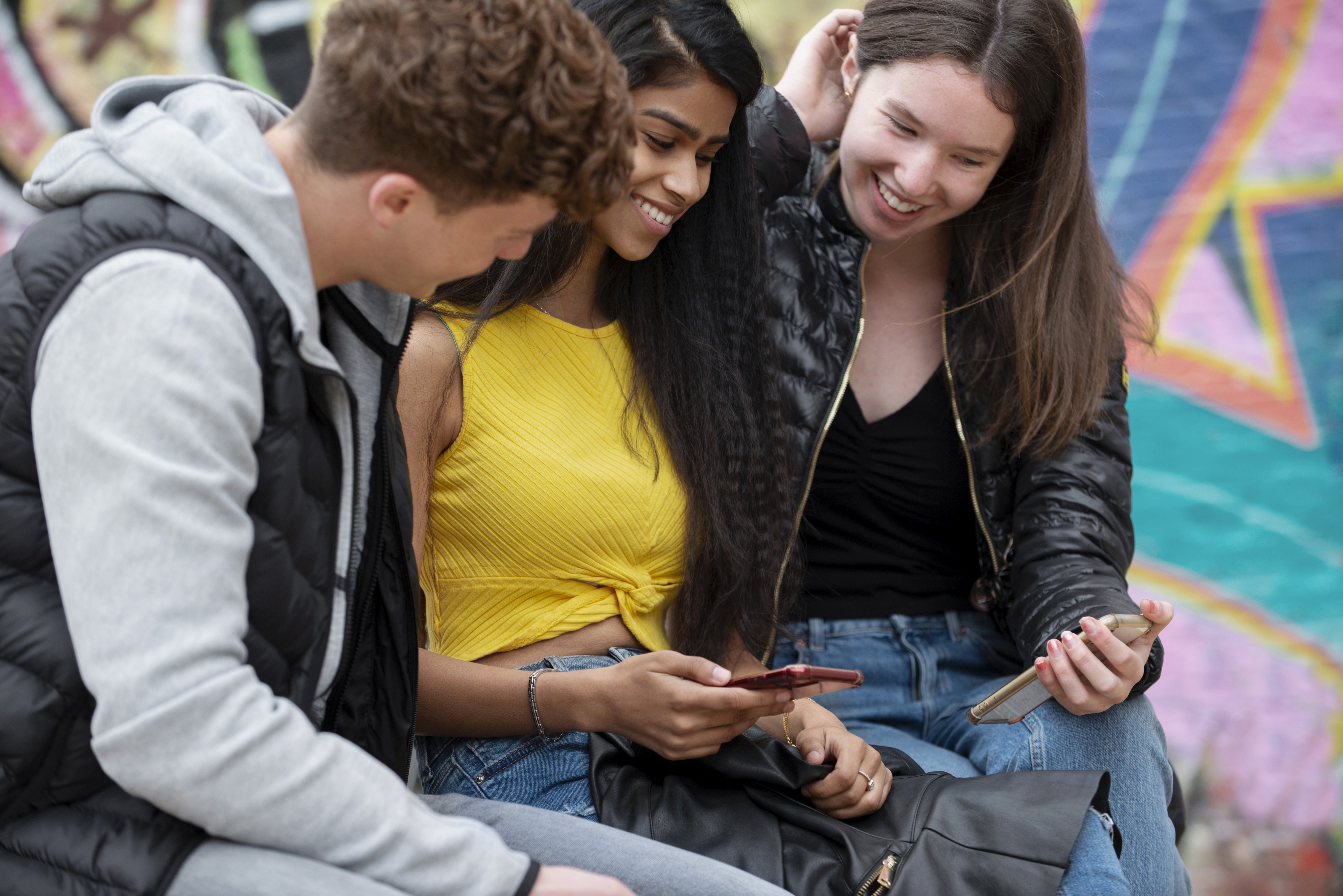 Jeunes qui cherchent à trouver leur orientation