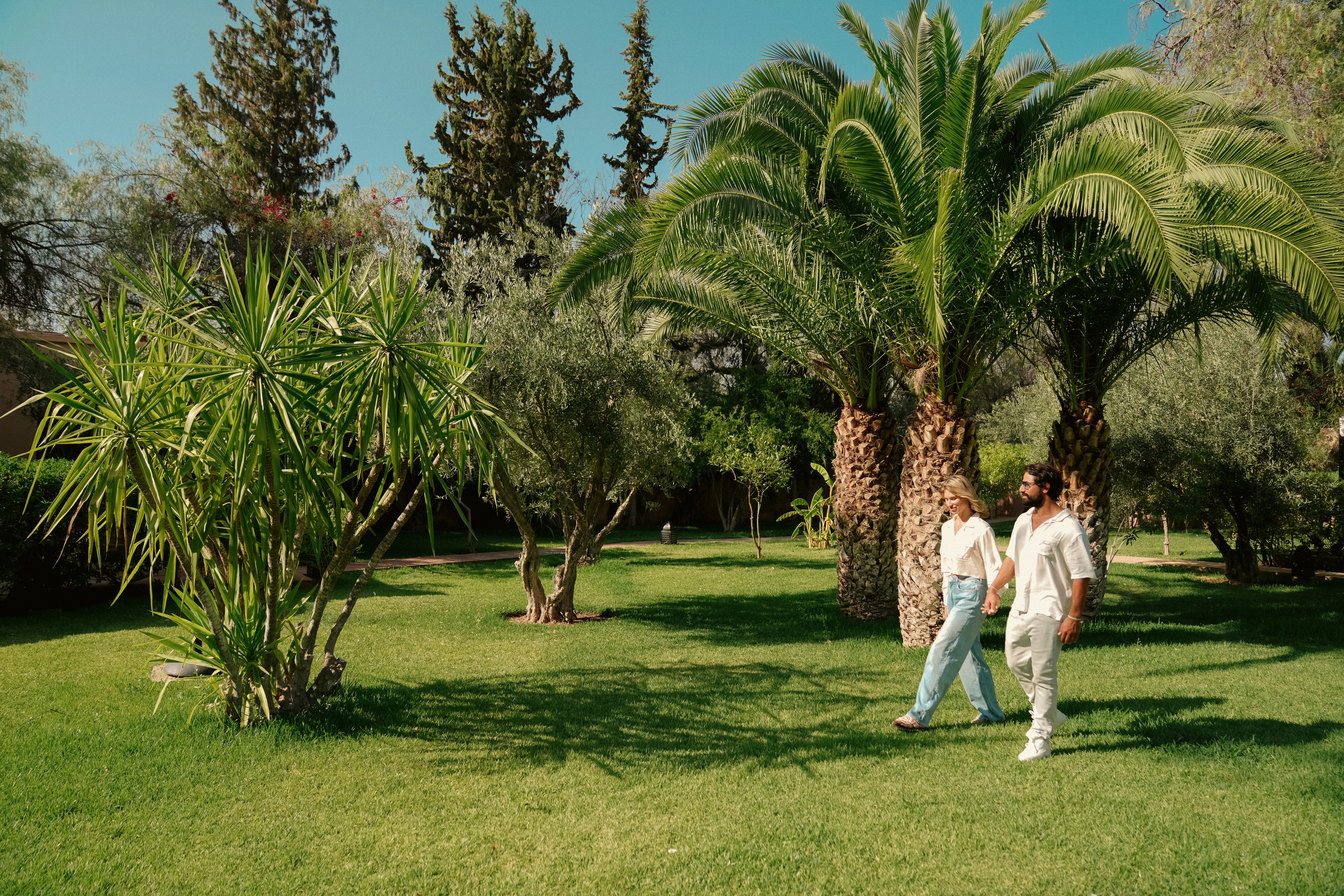 P.L Place secret garden