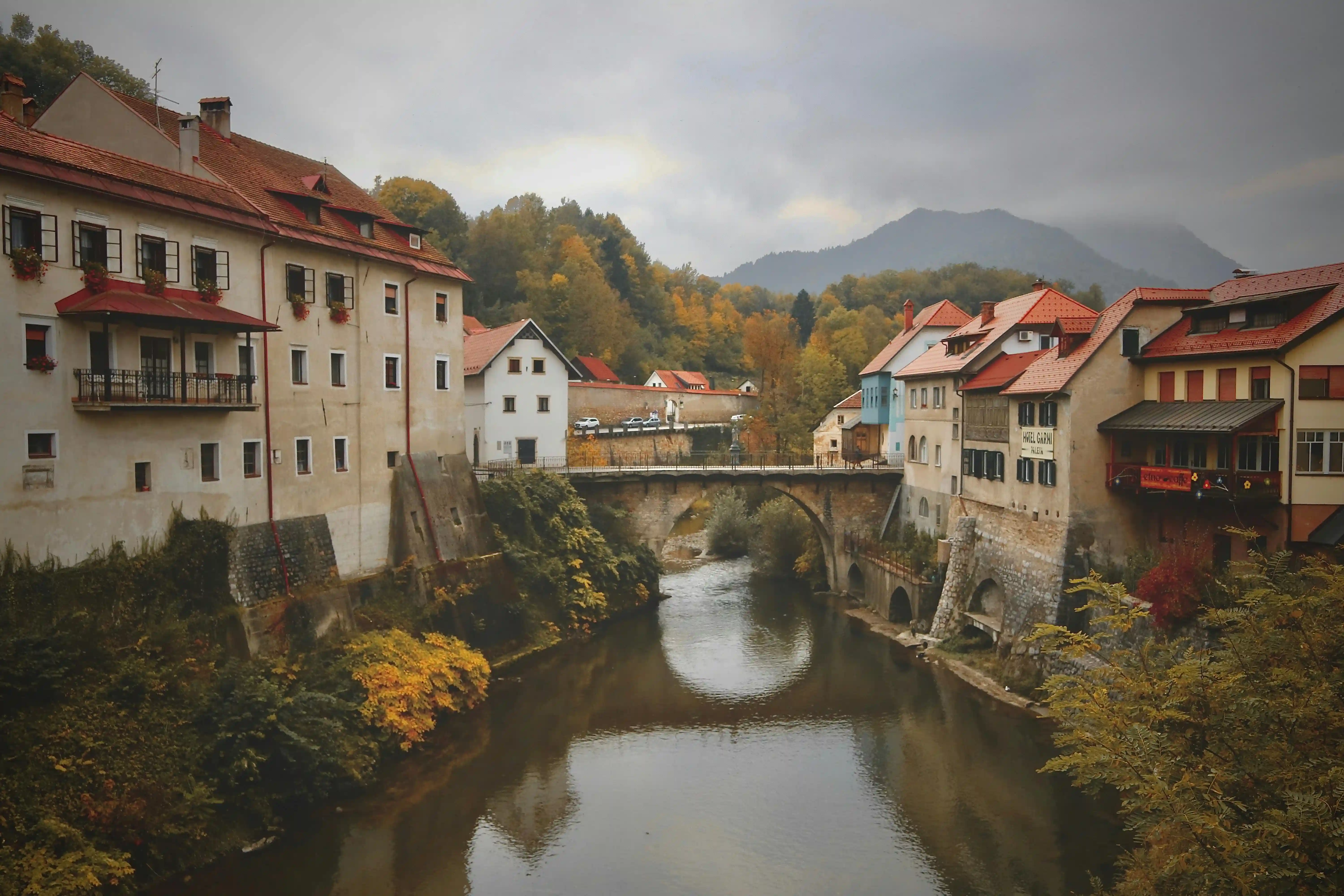 Slovenya'daki Kapuçin Köprüsü