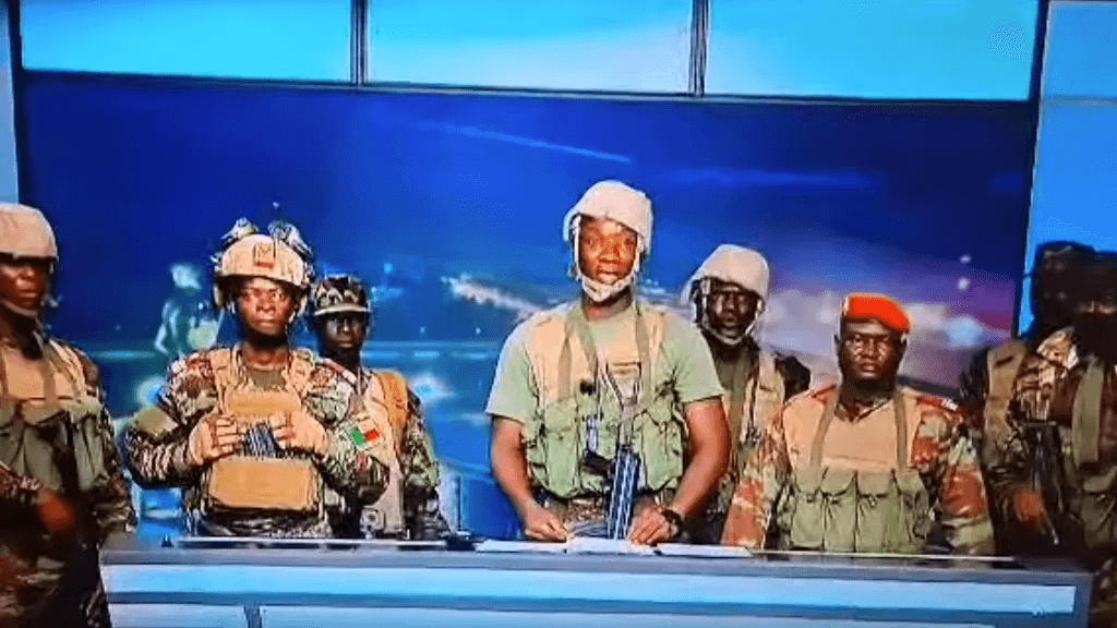 Photo:Benin government says Coup attempt foiled after soldiers temporarily seized State TV – South African Daily