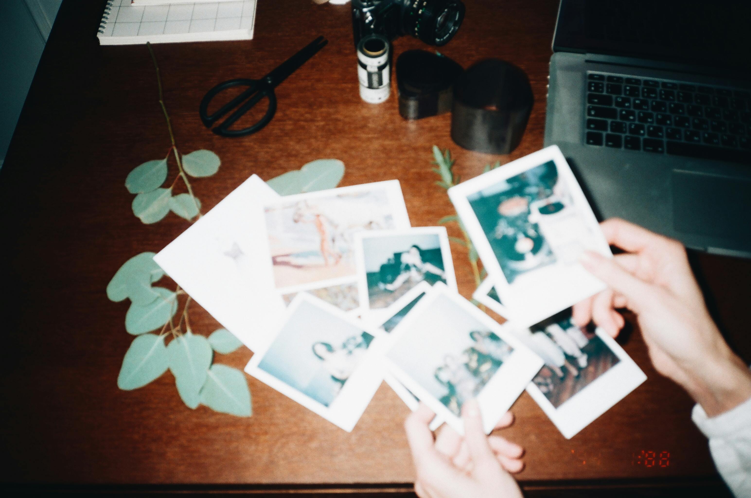 evaluating picture quality for a memorial 