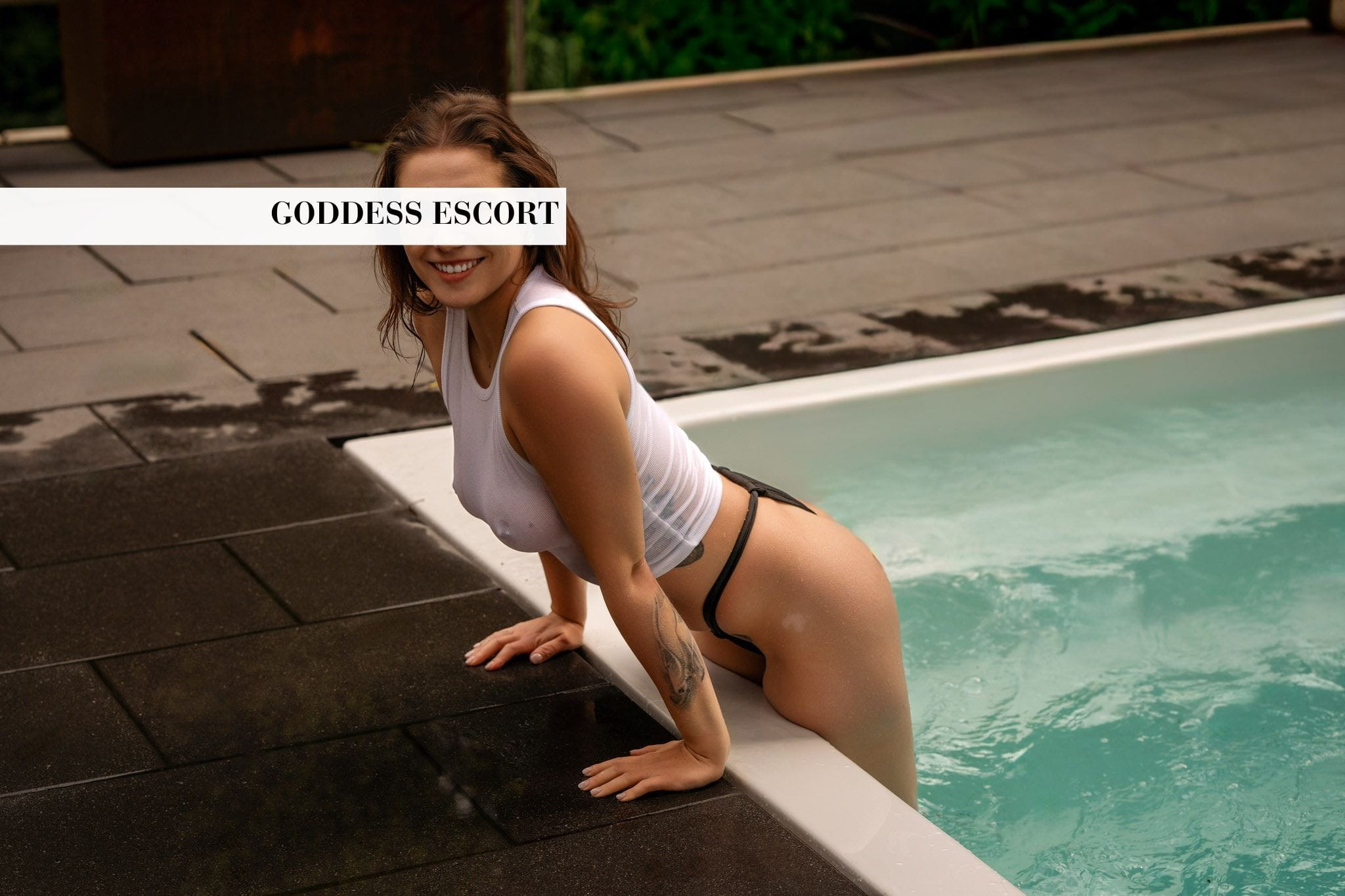 escort with nipple piercings