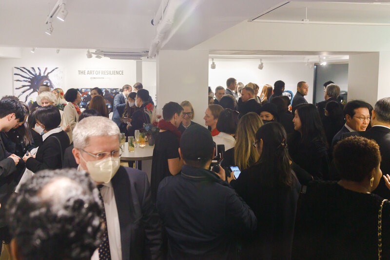 THE TRINITY X 주한 도미니카 공화국 대사관 · <The Art of Resilience>展: Global Art Reception
