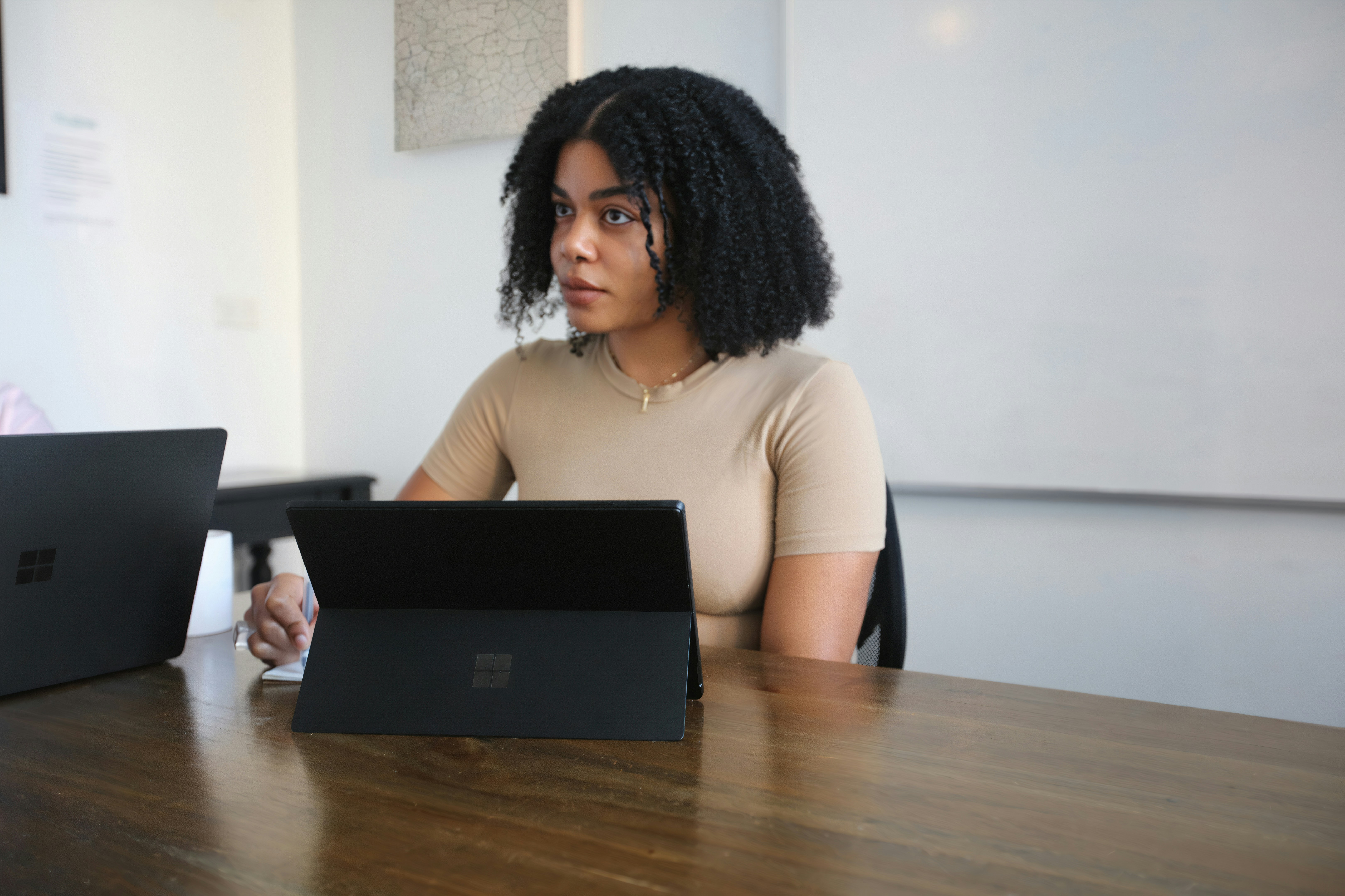 female student discussing the need of Second Brain Study Technique