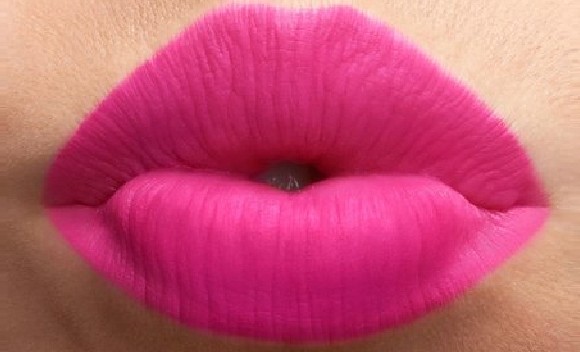 Fucsia: Audaz y lleno de vida.