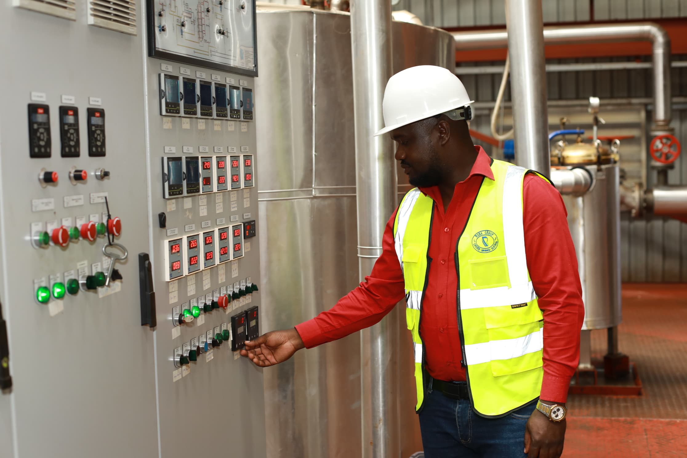 Zoomed Water droplet in grassland on a river side