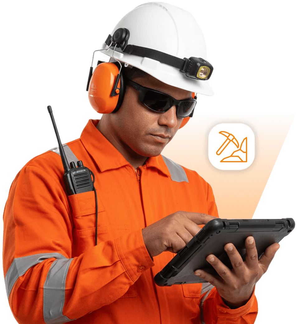 Homem de boné utilizando um tablet