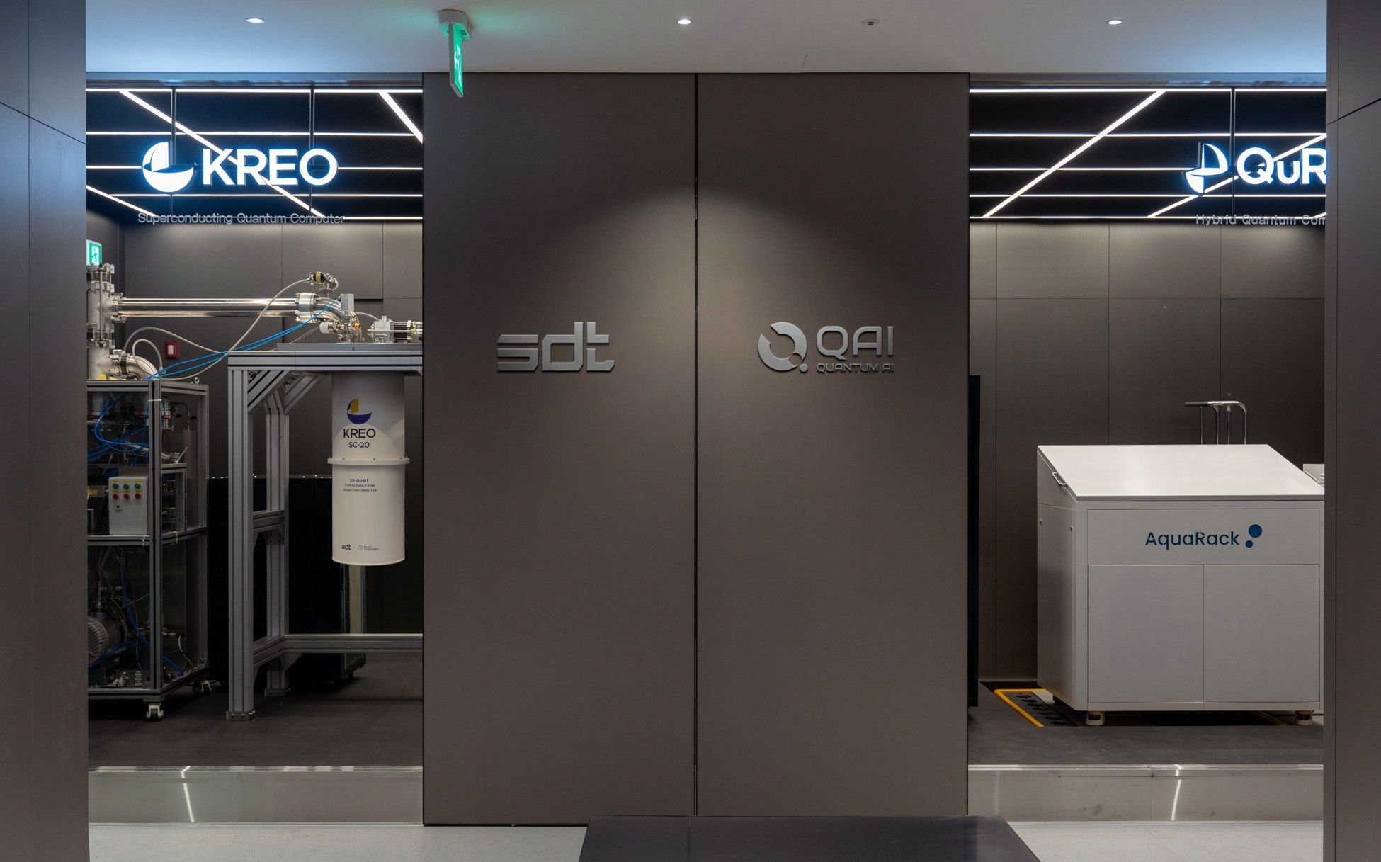 SDT, QAI, 에스디티, 한국 양자컴퓨터, 한국 양자, 한국 퀀텀, 퀀텀컴퓨터, 양자컴퓨터, 양자컴퓨터 상용화, 양자컴퓨터 상용성, 퀀텀컴퓨터 사례, 양자컴퓨터 사례, 양자컴퓨터 실사례, 양자컴퓨터 설치, 양자컴퓨터 실적, SDT 실적, 에스디티 실적, 에스디티 매출, SDT 매출, SDT 판매, SDT 상장, 양자 상장, SDT IPO, QAI, QAI 청담, 청담 데이터센터, 엣지 데이터센터, edge data center, 양자 AI, quantum AI, AI for Quantum, Quantum for AI, 하이브리드 컴퓨팅, 양자 고전 하이브리드, quantum classical hybrid, 양자 고전 하이브리드 컴퓨팅, 액침냉각, 아쿠아랙, 크레오, 크라이오랙, Kreo, CryoRack, AquaRack, 액침냉각, 국산 액침냉각, 액침냉각 판매 실적, GPU 액침, CPU 액침, SDT 주식회사, 에스디티 주식회사, QAI, DCK