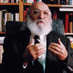 paulo freire