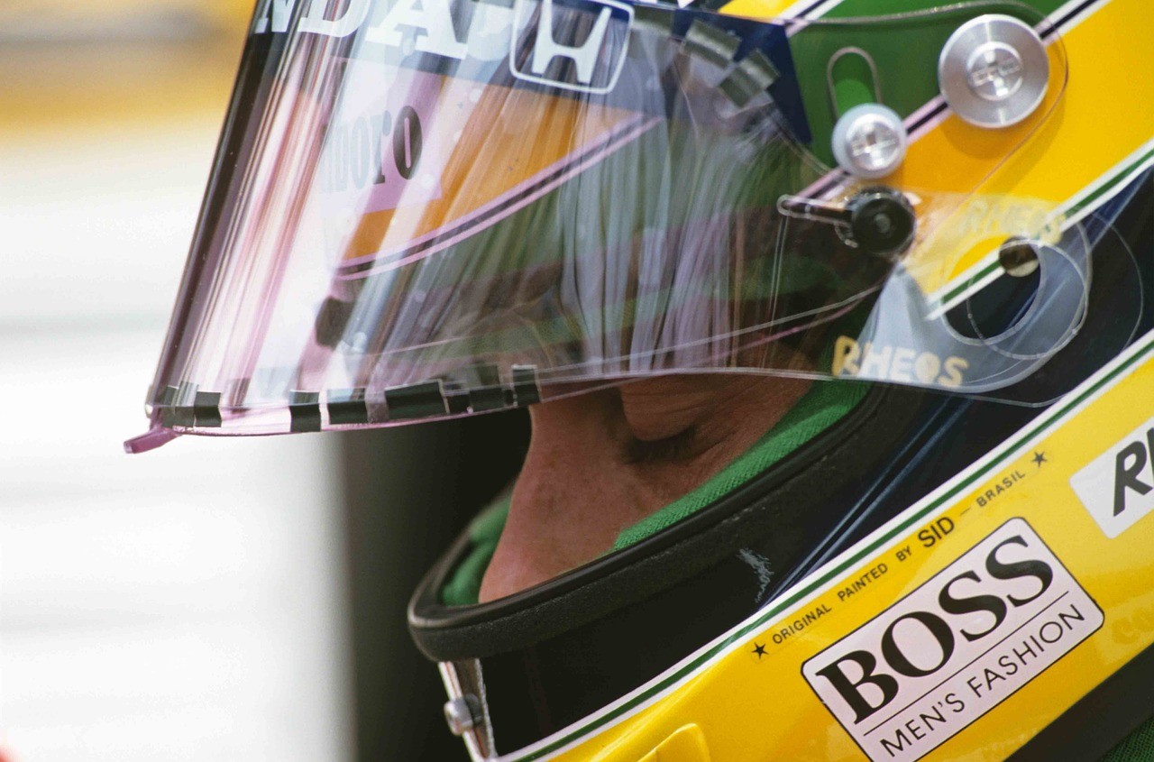 f1,-racing,-sport,-people,-f1,-f1,-f1,-f1,-f1 - luis_off (pixabay)