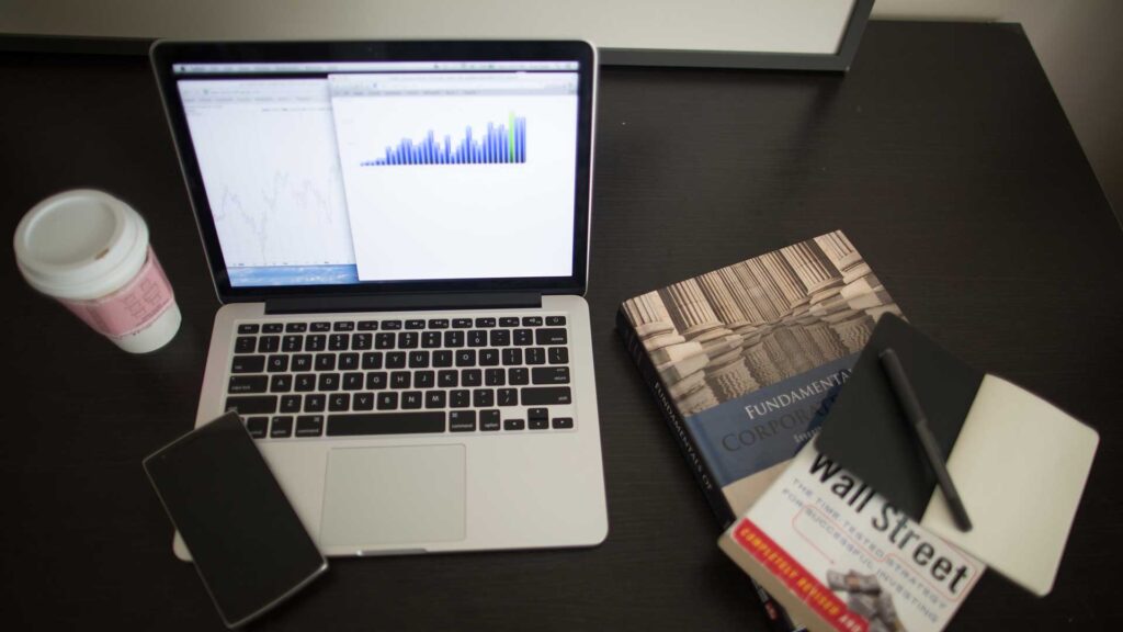 Czy powinienem rozważyć migrację sklepu do Shopify Plus?