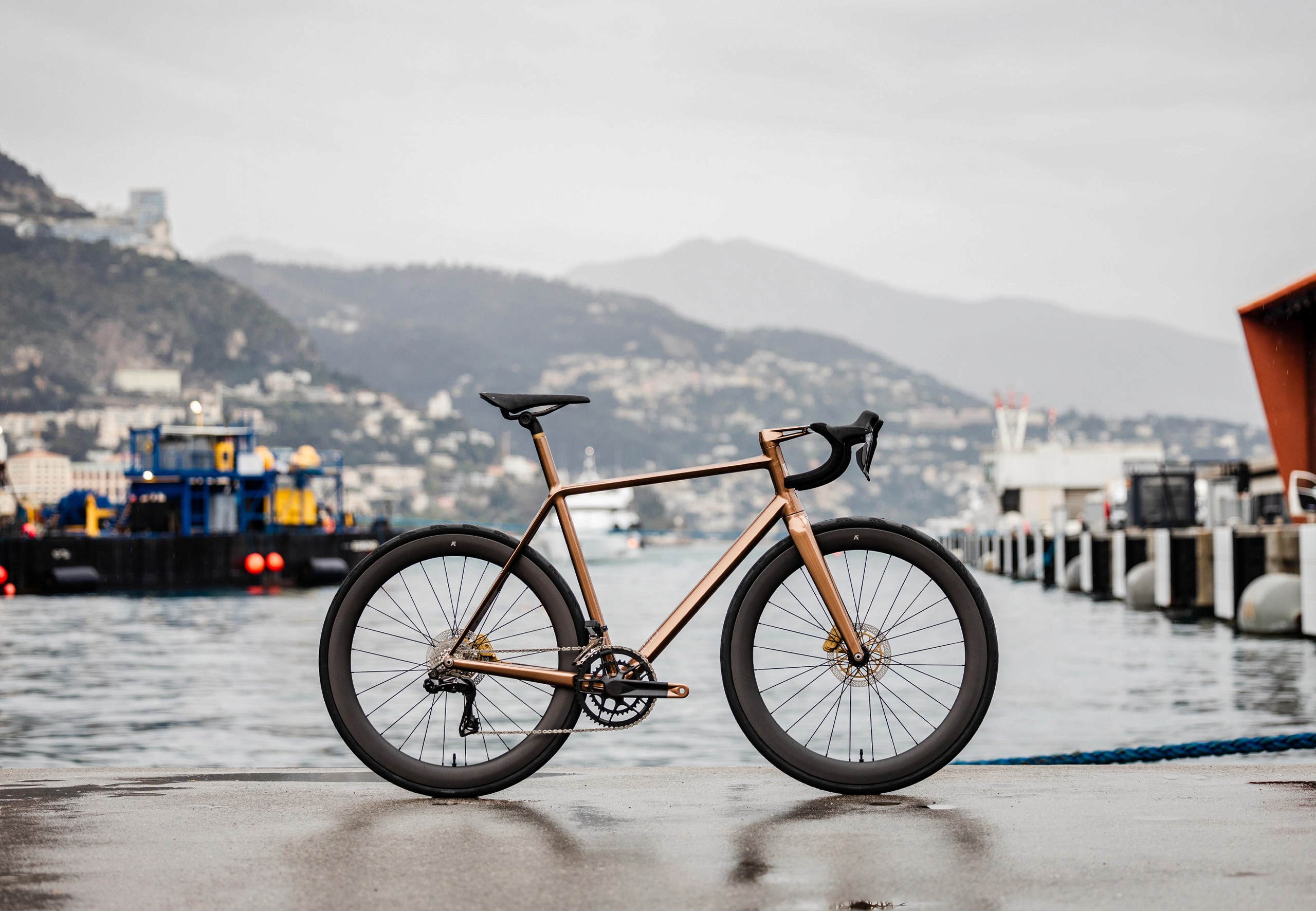 The J.Laverack Aston Martin .1R – the world's first hyperbicycle.