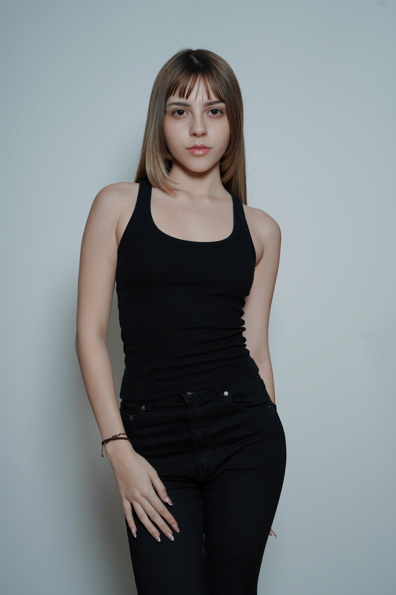 Valeria Valdéz — 3