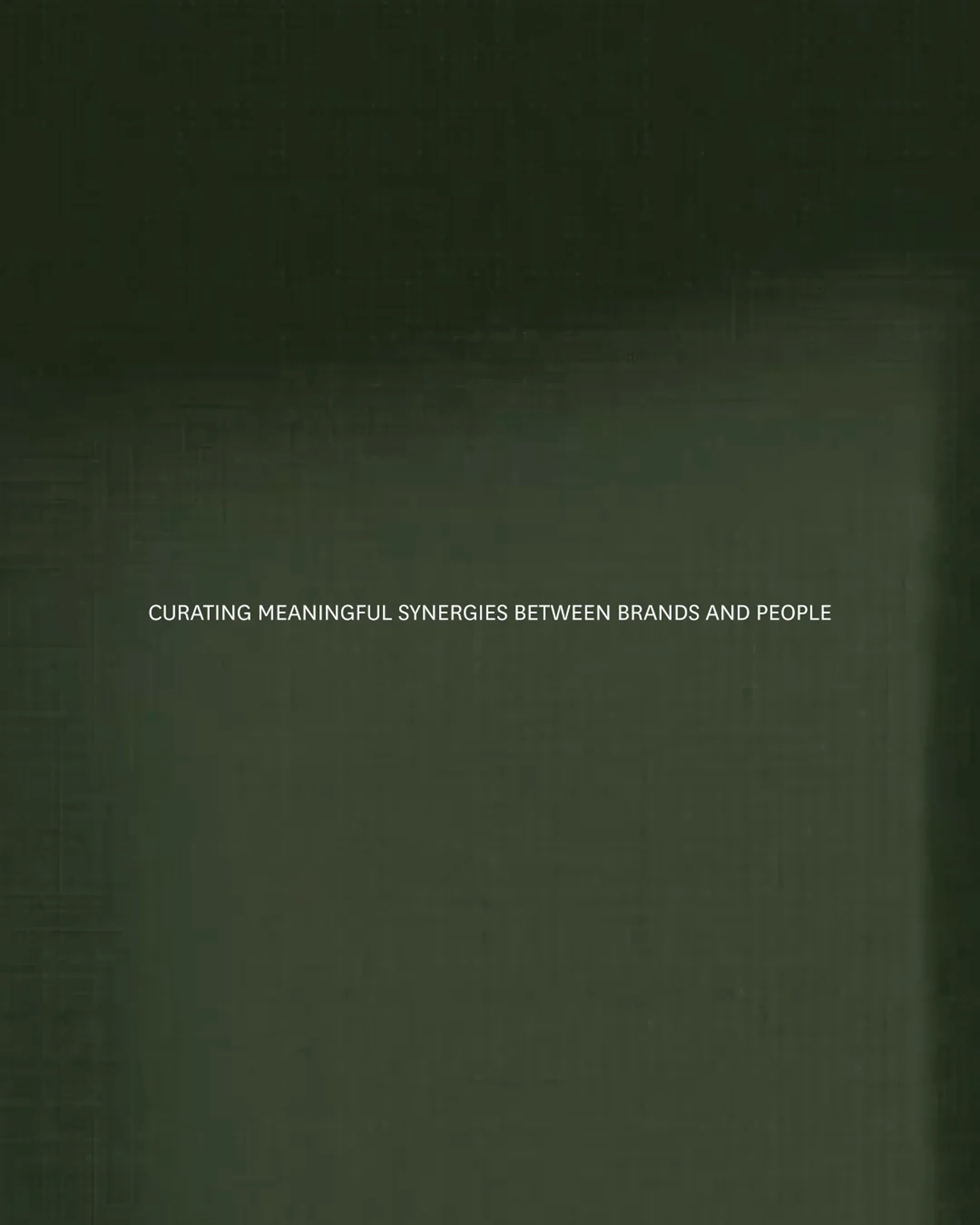 Batch.Works logo over a photo of a box of 3D printed objects