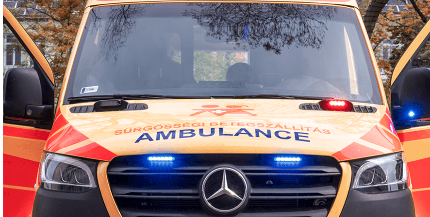 A kórház mentőautójának fotója
