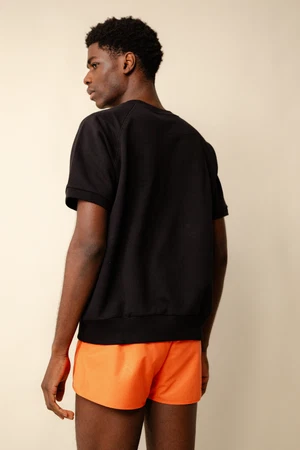 Miler Running Dirt Running Cropped Tank in black