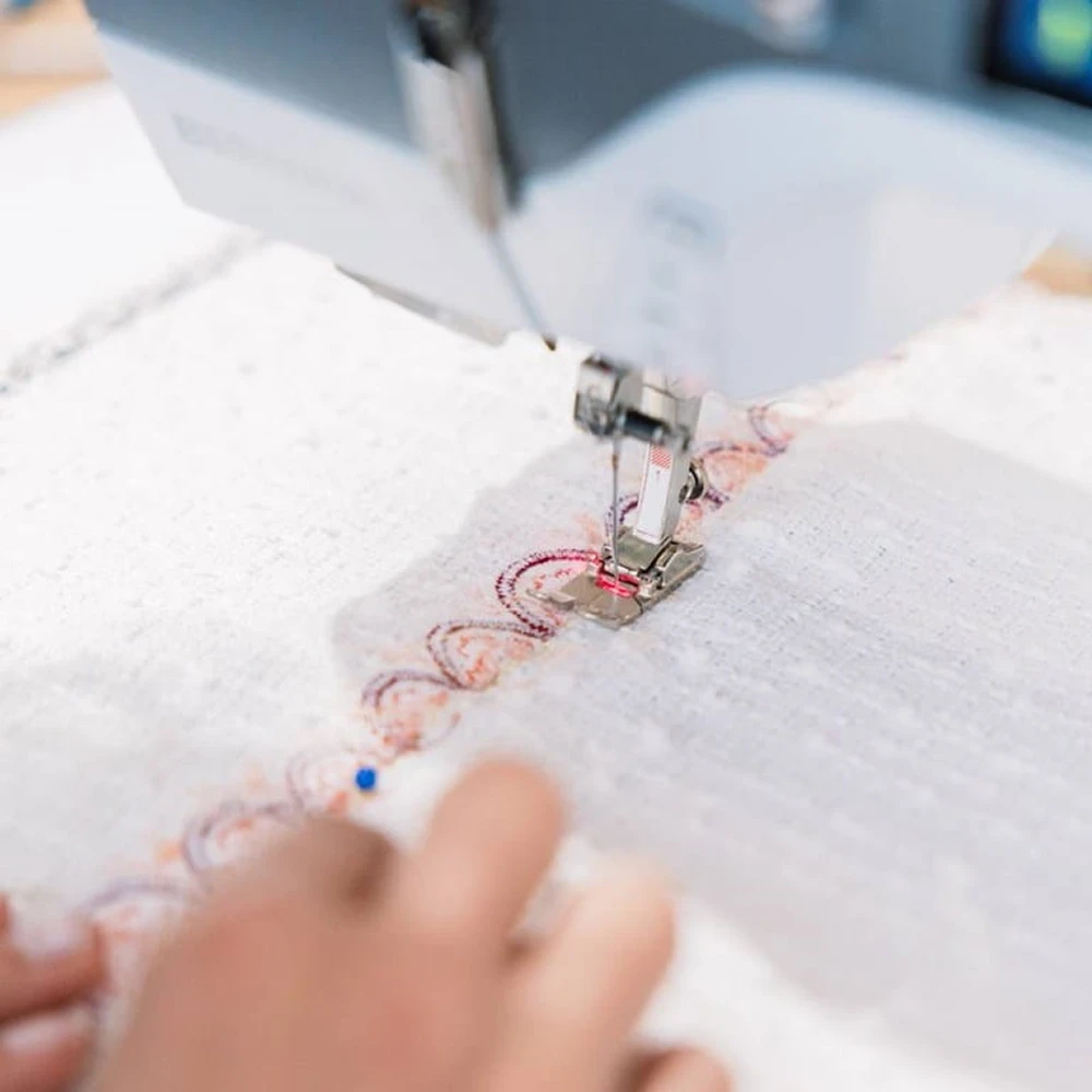 utilisation de Bernina 735 PRO