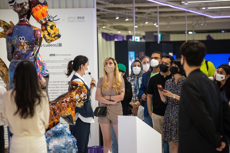 한국관광공사 서울센터 HiKR Ground: 3F HiKR Art Museum 기획 조성 및 운영