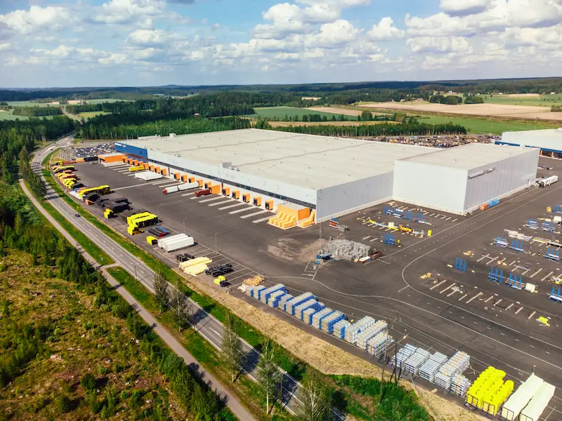 Onnisen logistiikkakeskus