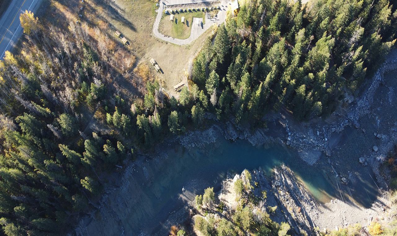 Overhead view of Canoe Meadows facilities showing river access trails and group camping area integration with natural landscape