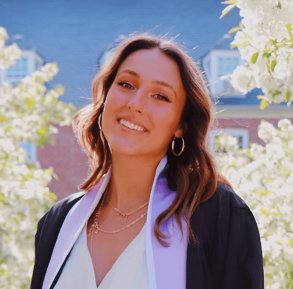 Danielle Oliveri, Marriage and Family Therapist