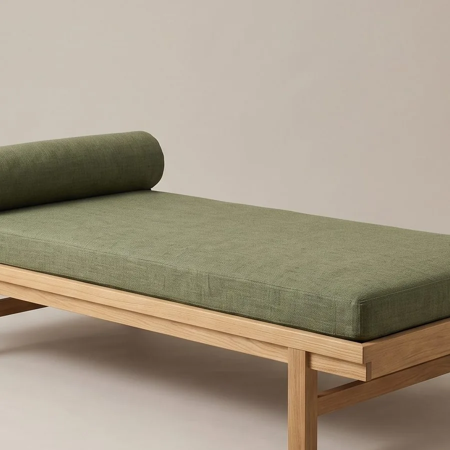 Moss daybed, close-up