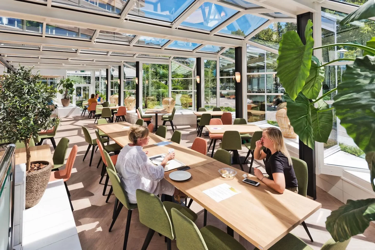 Nieuwe kantoorinrichting Bavinckhouse door Perla