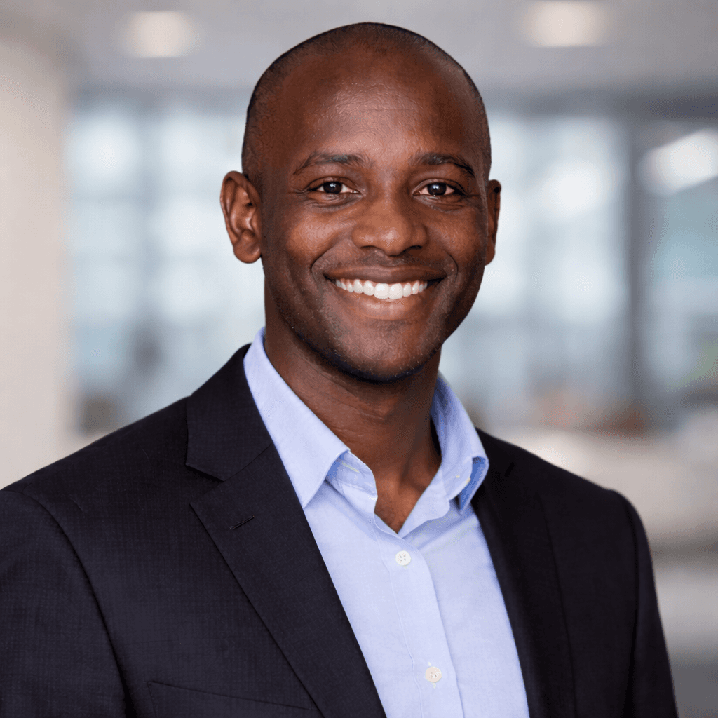 man wearing gray suit jacket