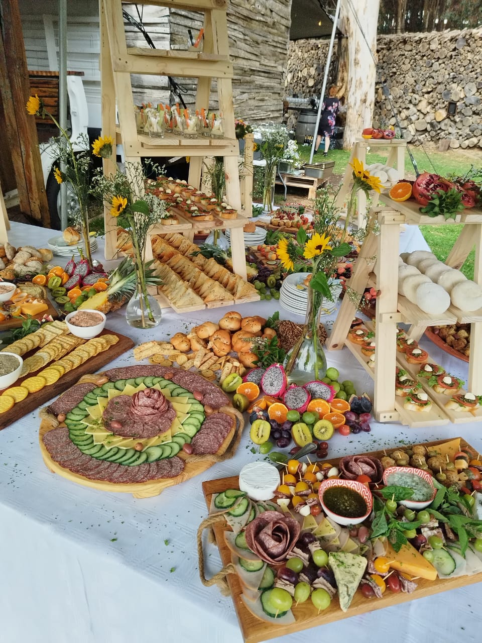 Harvest Tables