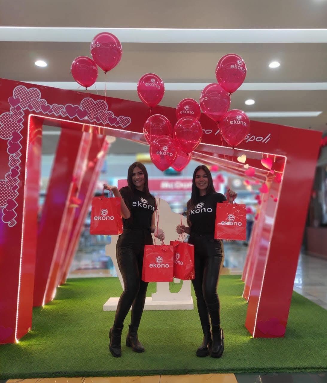 Estructuras y exhibiciones para eventos BTL - Grupo MFI 2026