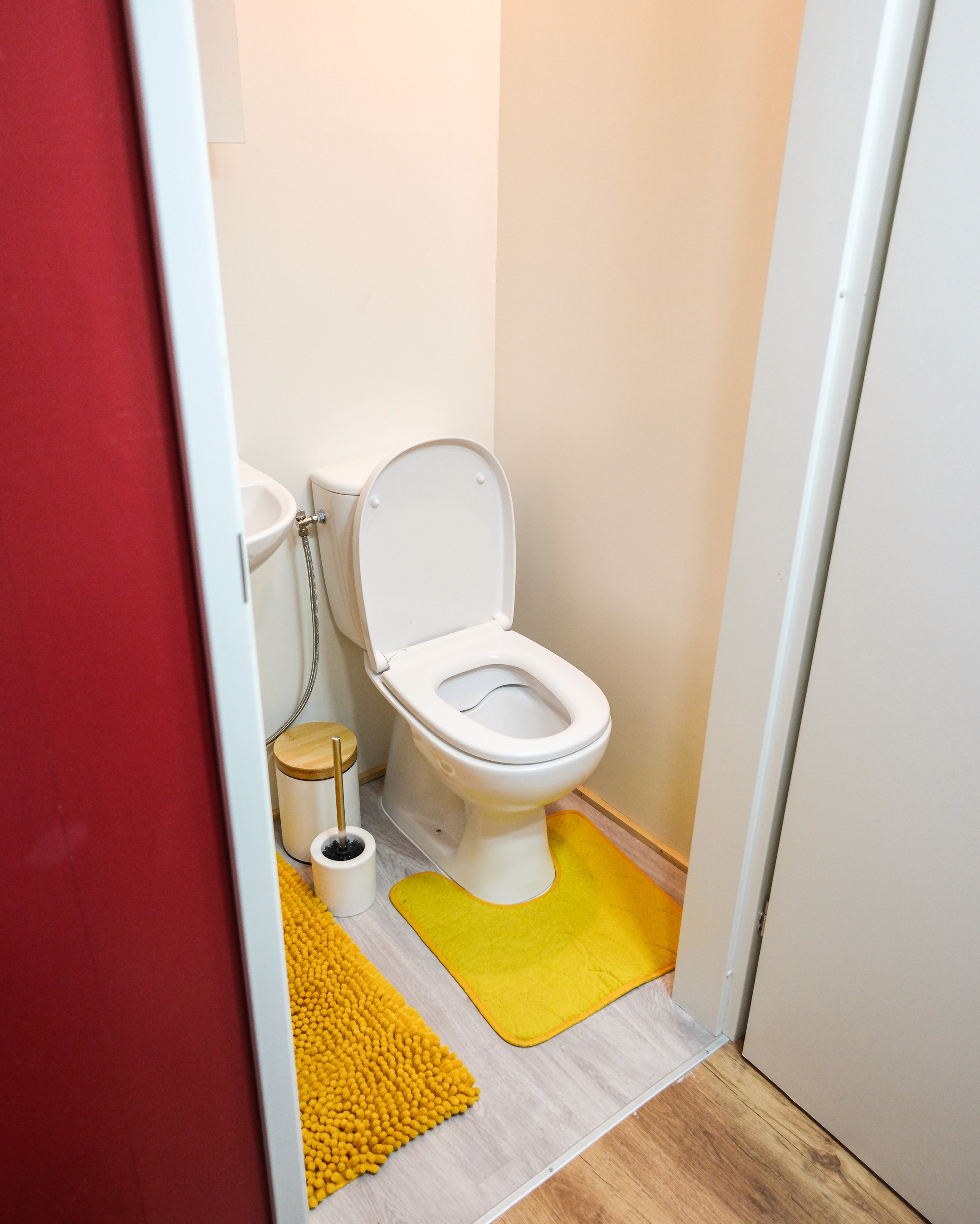 Vintage dresser with gold handles
