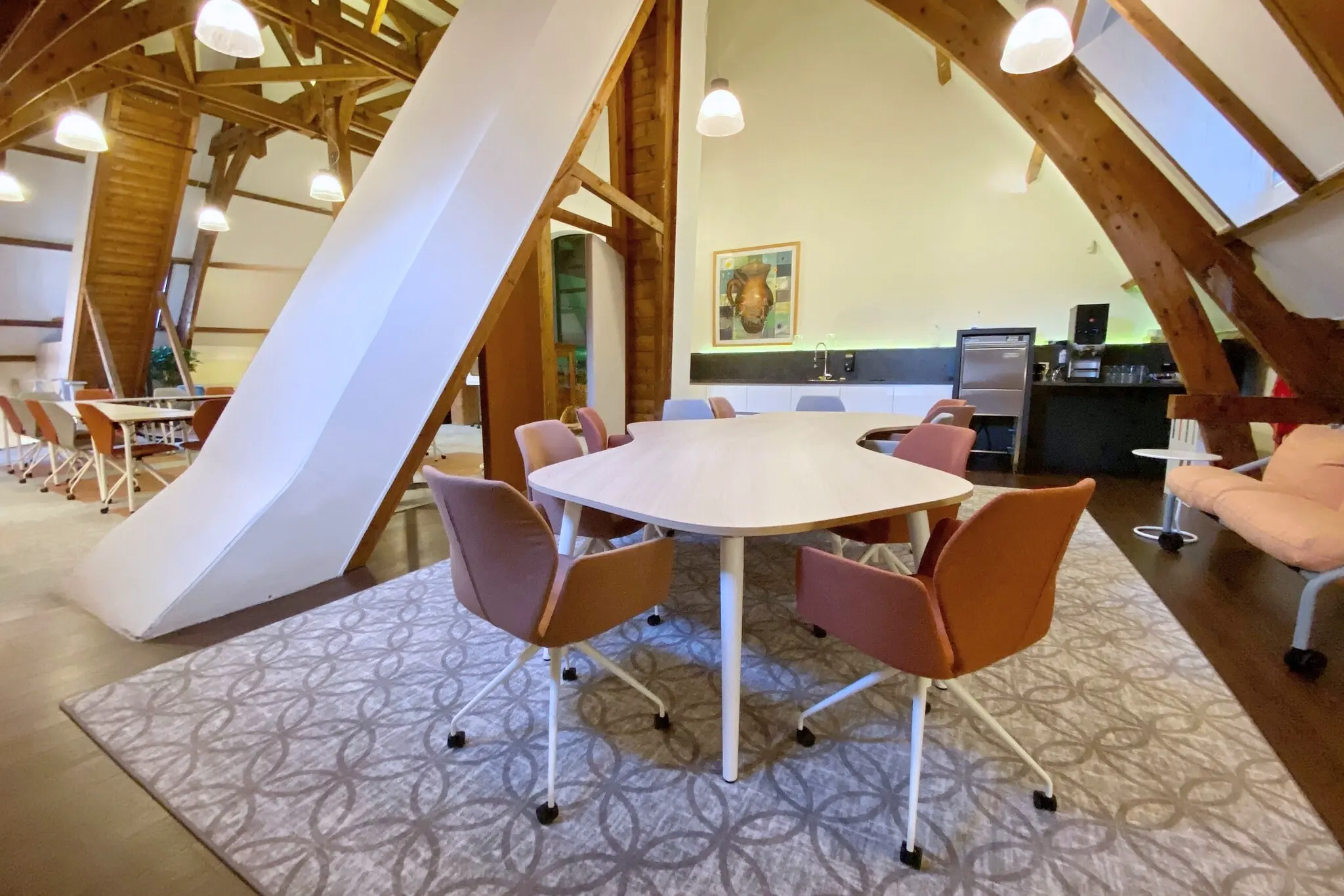 Nieuwe kantoorinrichting Bavinckhouse door Perla