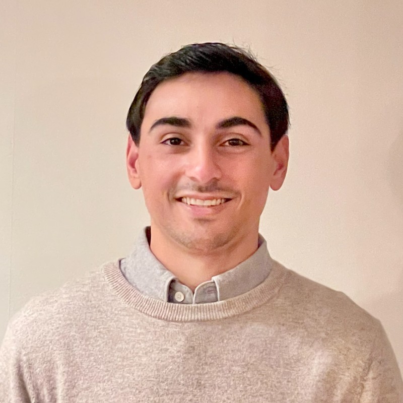 Arieh Movtady headshot