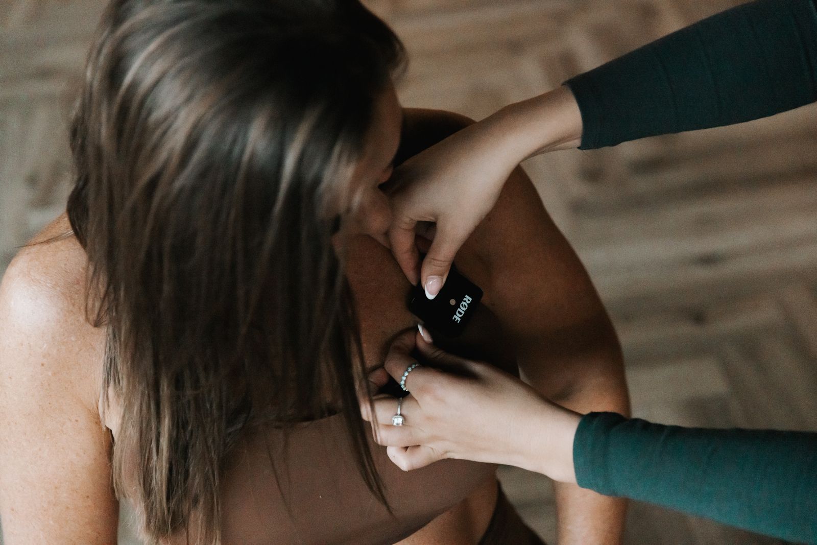 gray concrete wall inside tunnel