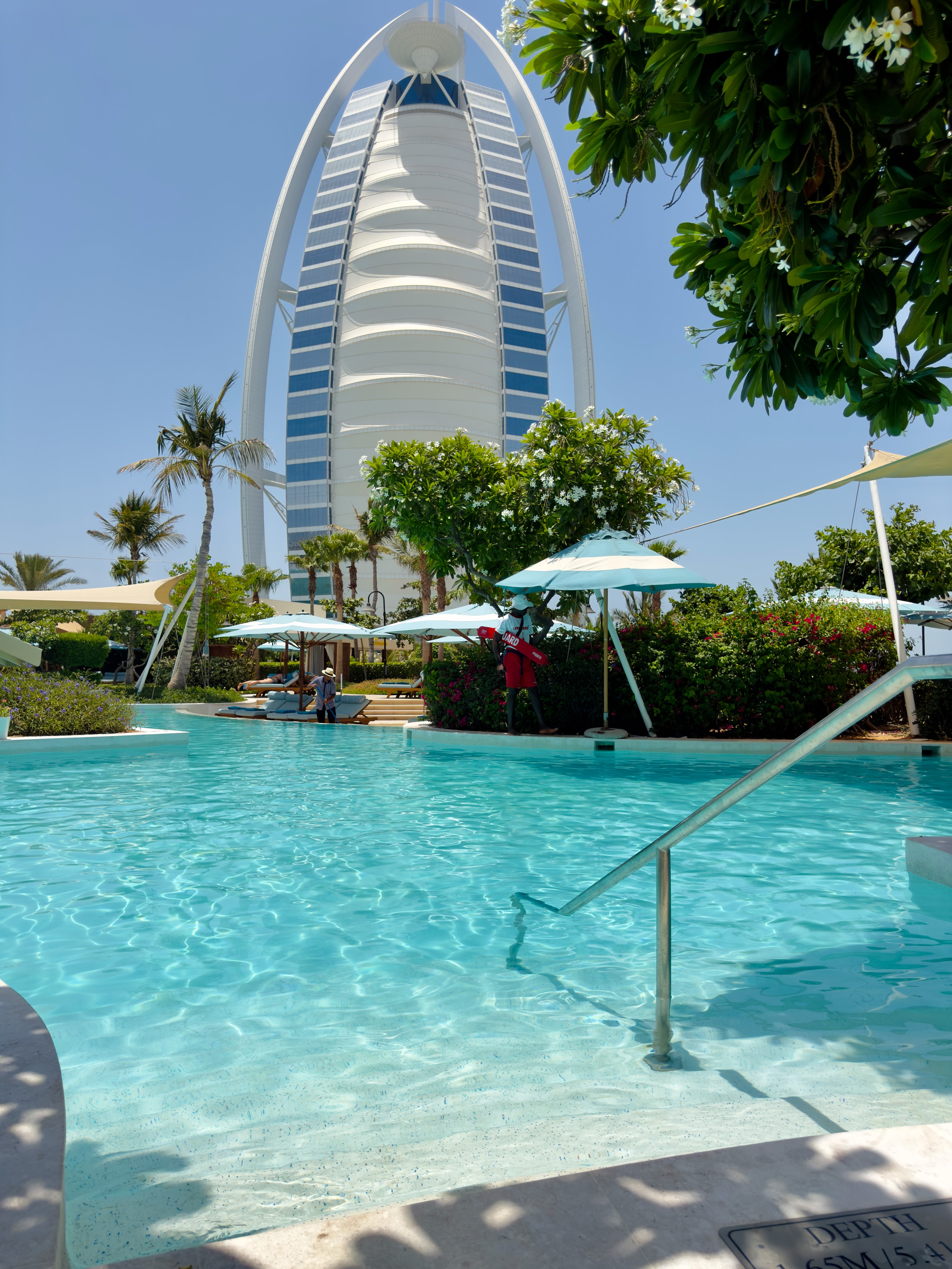Jumeirah Beach Hotel 3