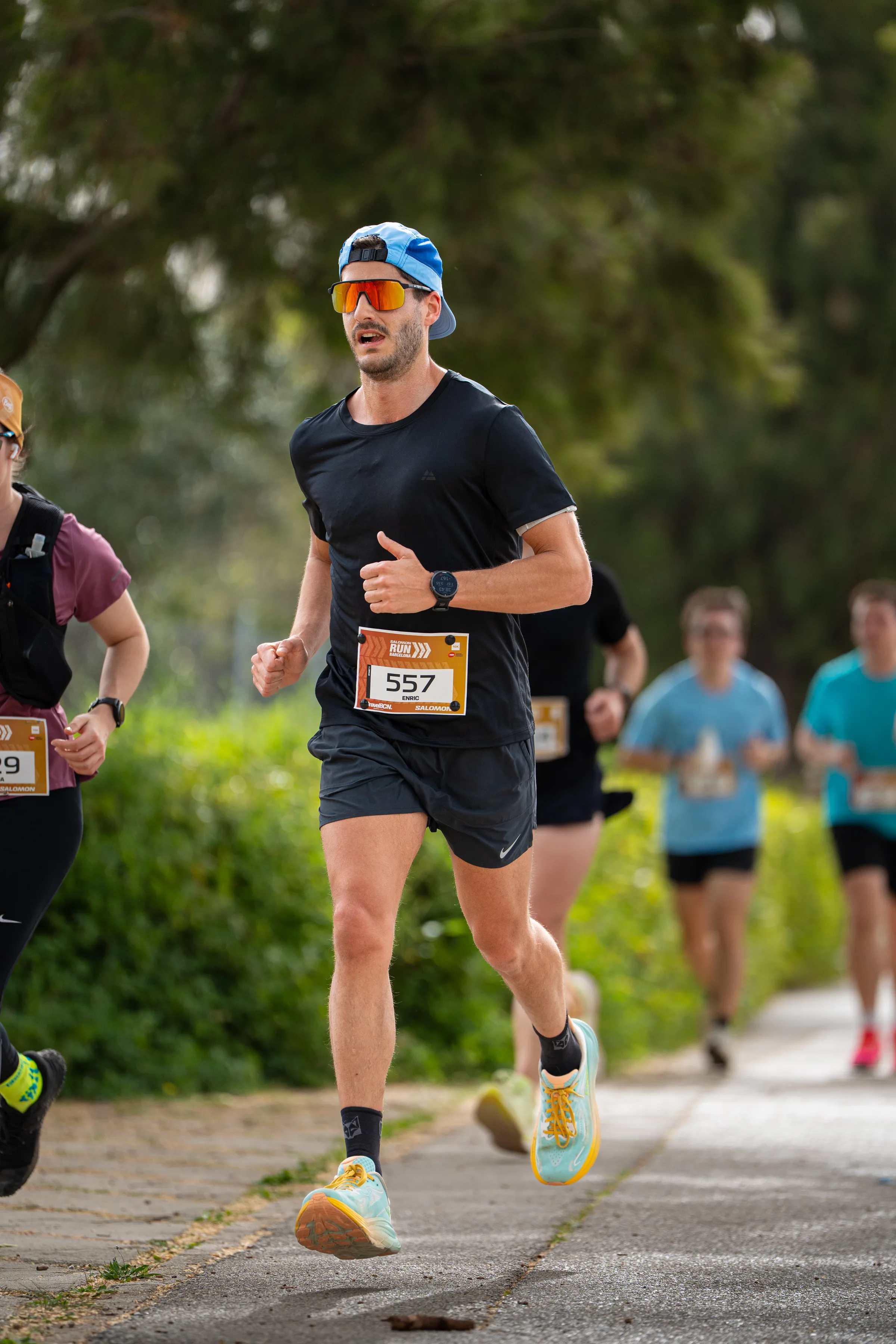 Salomon Run Barcelona Anella Olímpica, fotografía trail running 2026, running Montjuïc Barcelona, carrera popular desnivel