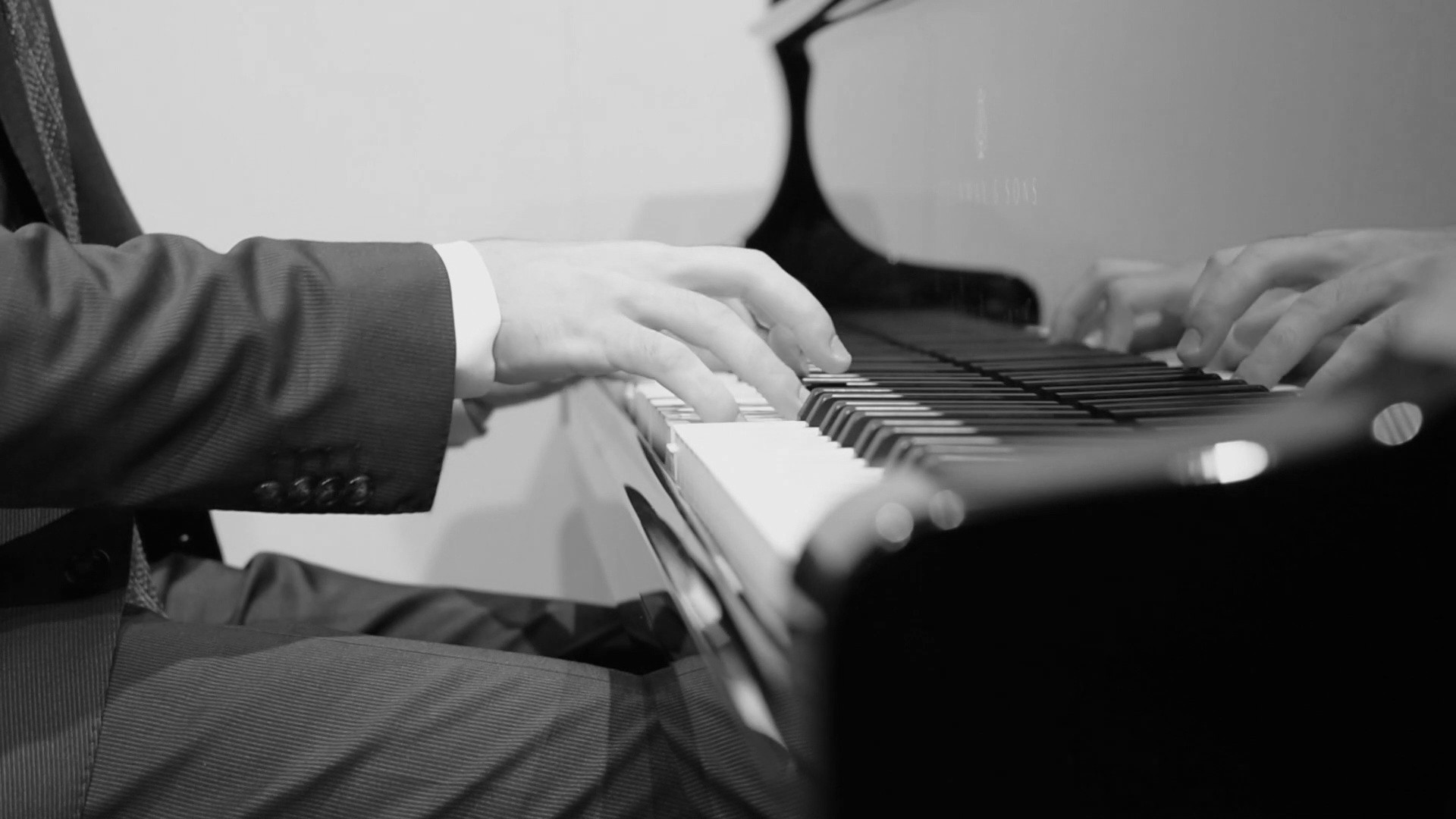 Award-winning pianist and piano educator with international performance and teaching experience.