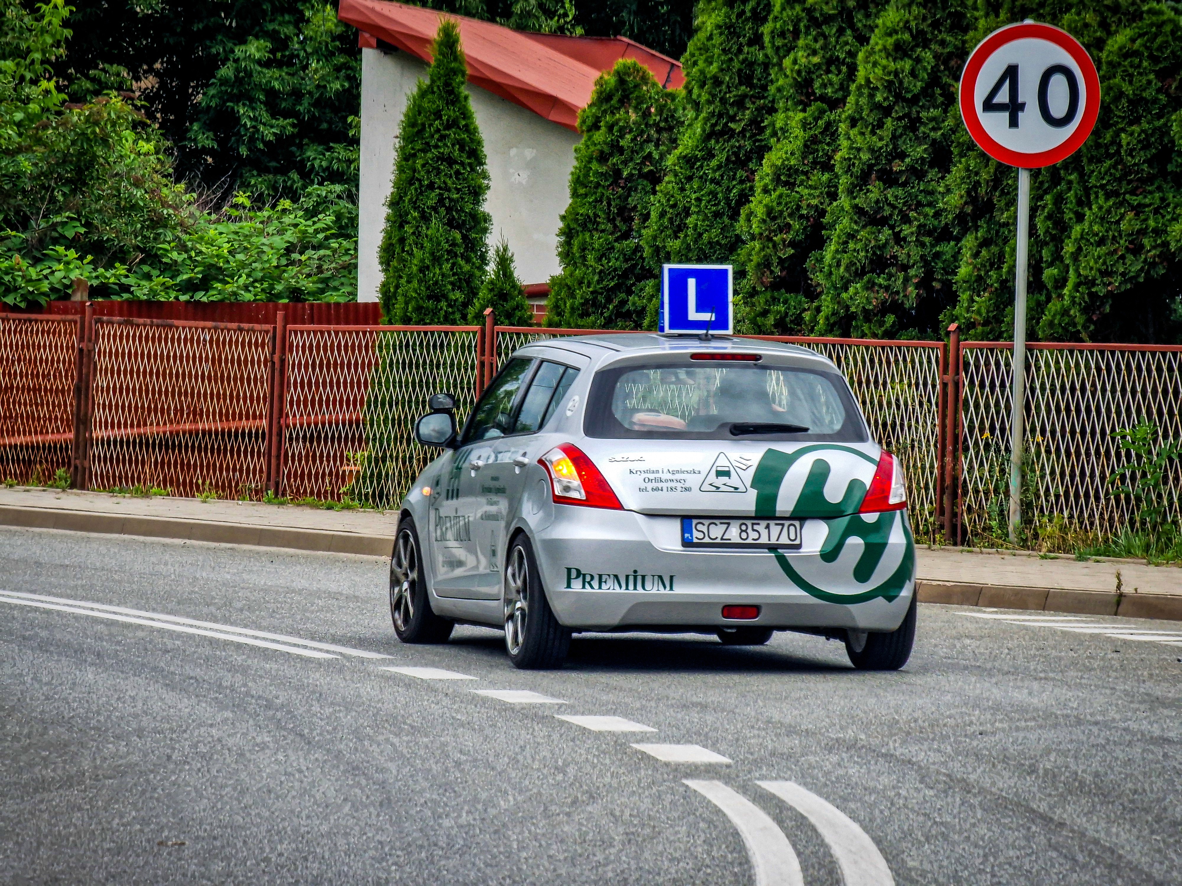 OSK Premium szkoła jazdy Mustang kurs kat B