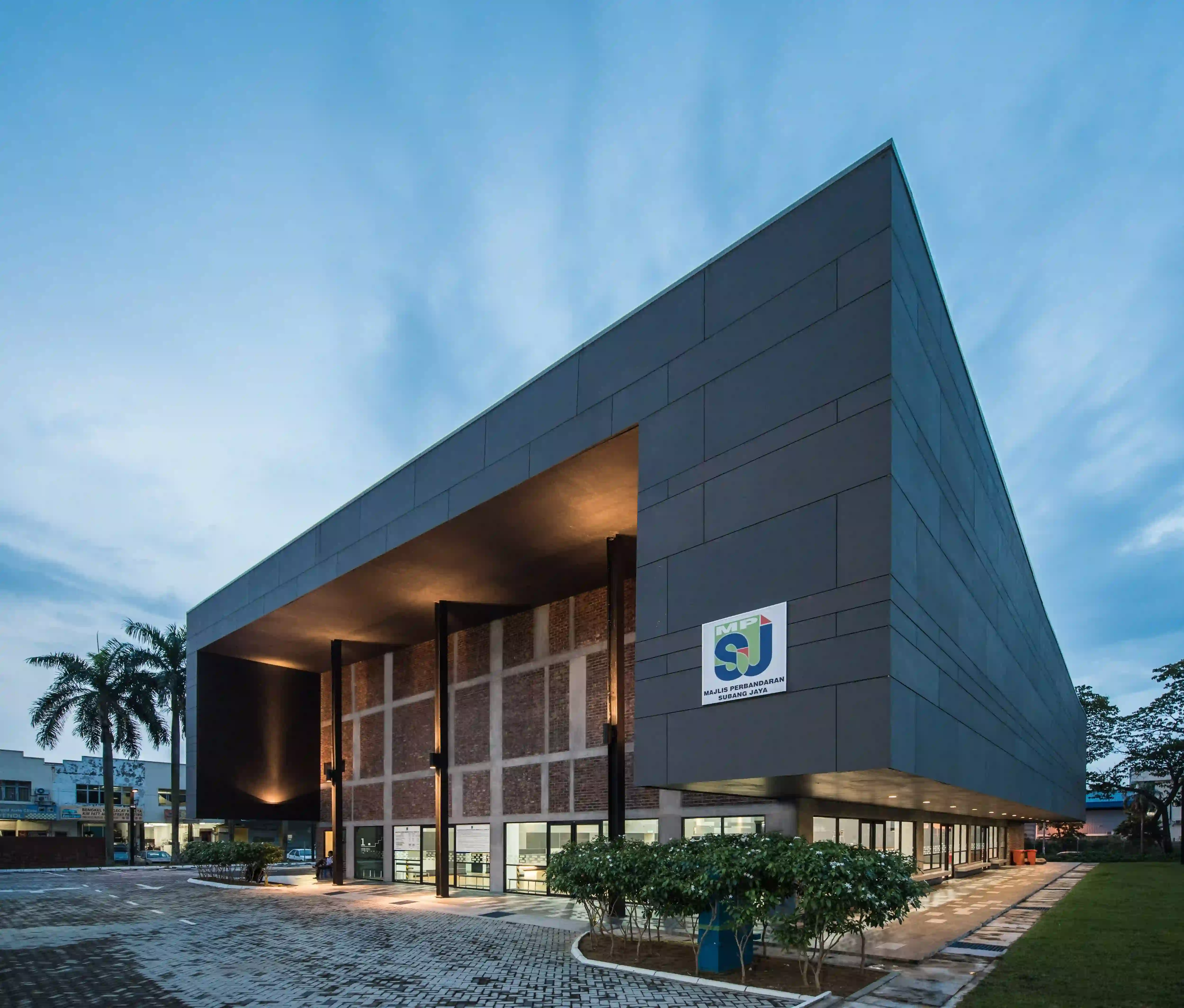 Exterior view of MPSJ Town Hall USJ7 project by Asima Architects