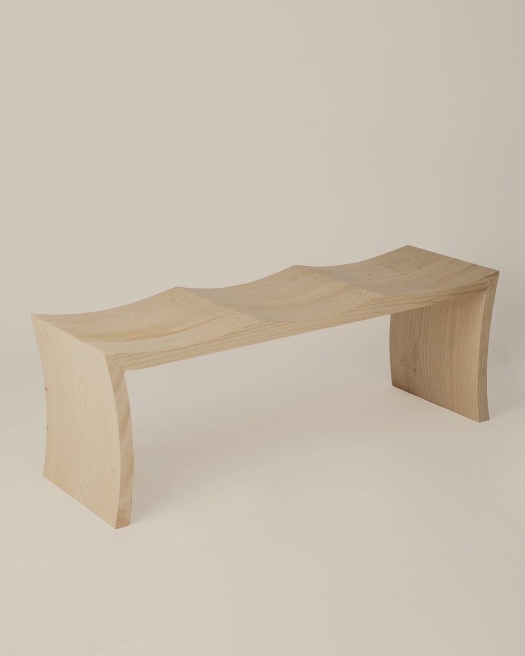 Garce-dimofski, Osci Bench