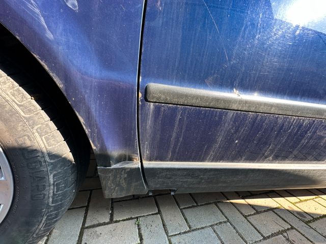 VW Passat Variant 2000 BLUE Gebrauchtwagen - Galeriebild 12