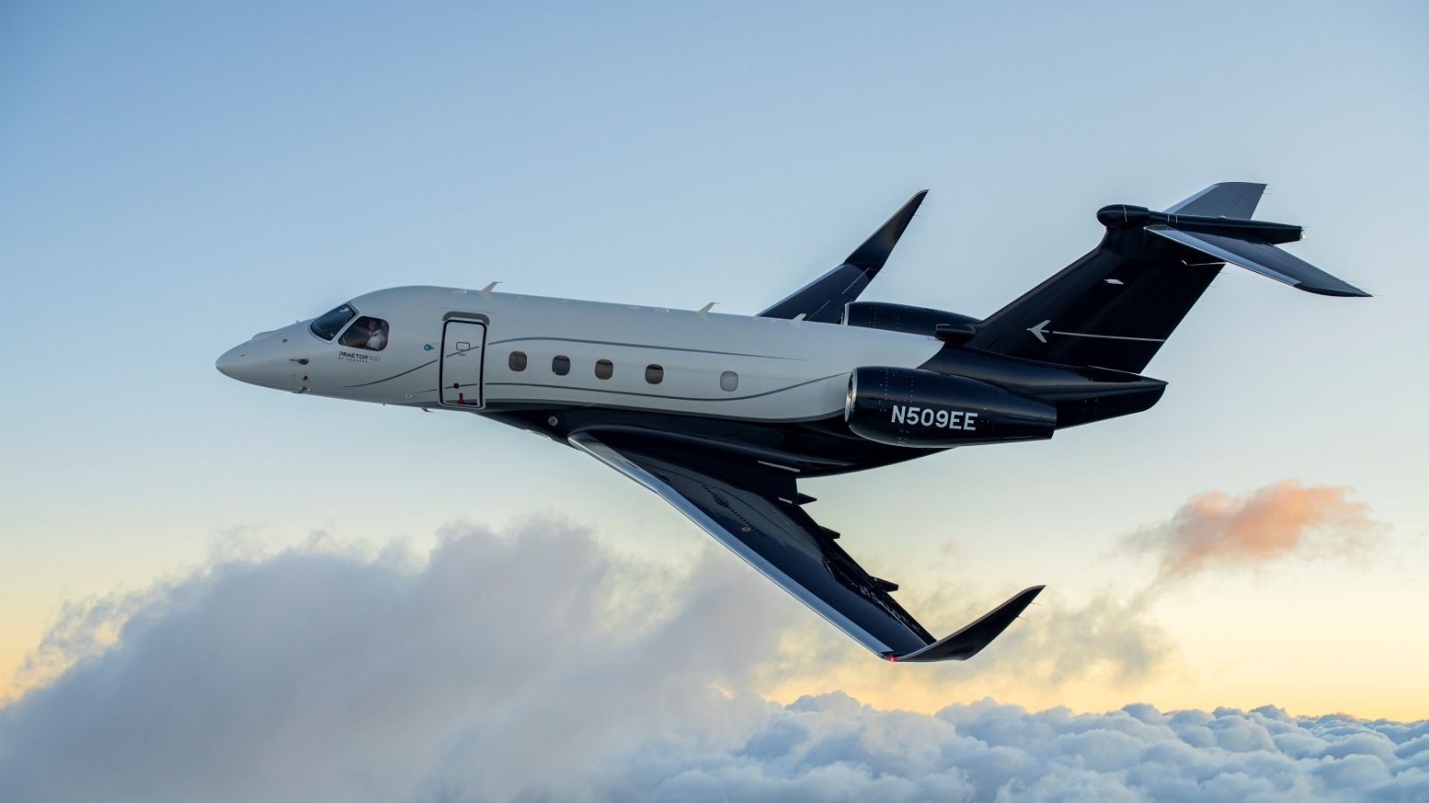 Embraer Legacy 500