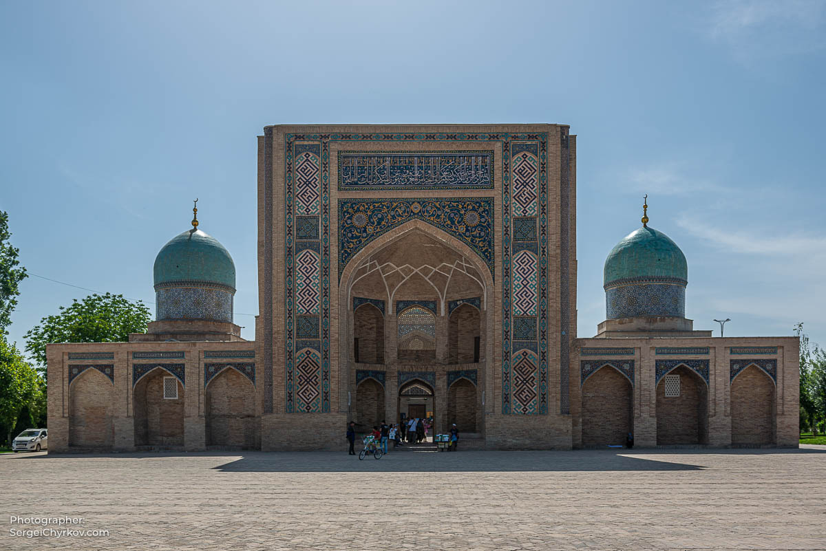 Tashkent, Uzbekistan by photographer Sergei Chyrkov. Ташкент, Узбекистан, фотограф: Сергей Чирков.