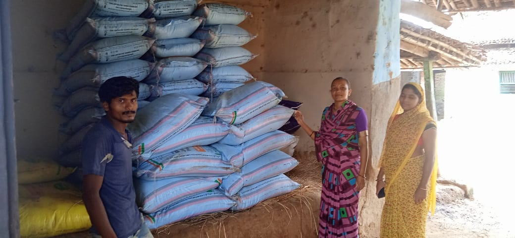 Farmers collaborating