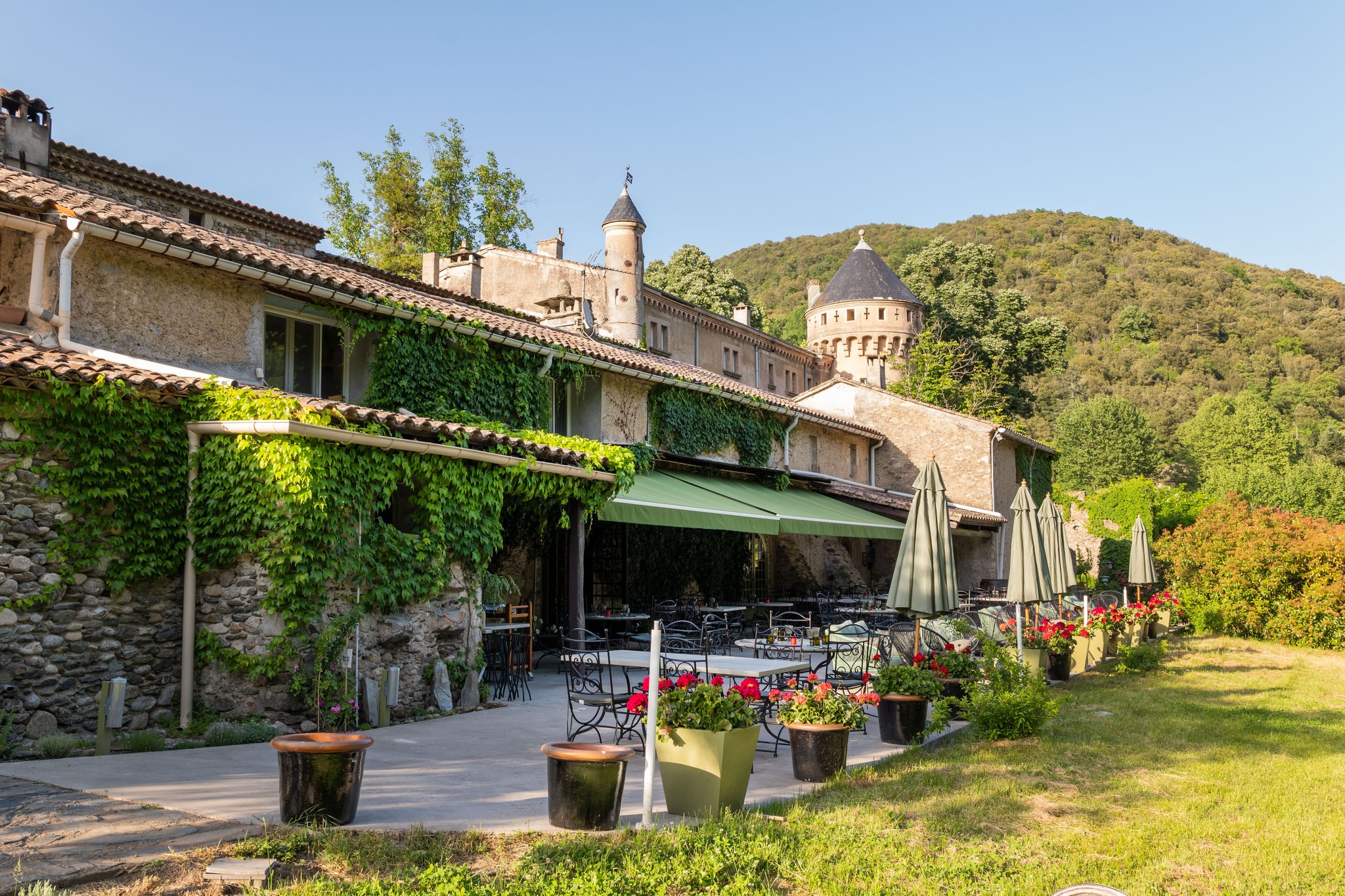 vue de la terrasse du restaurant l'abeuradou